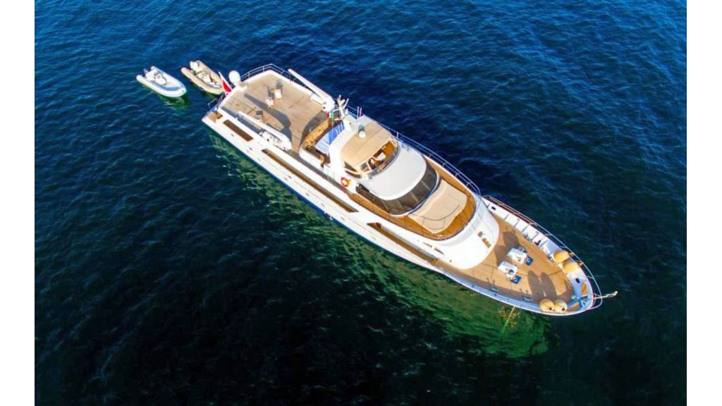 Benetti 35m Motor Yacht (4)