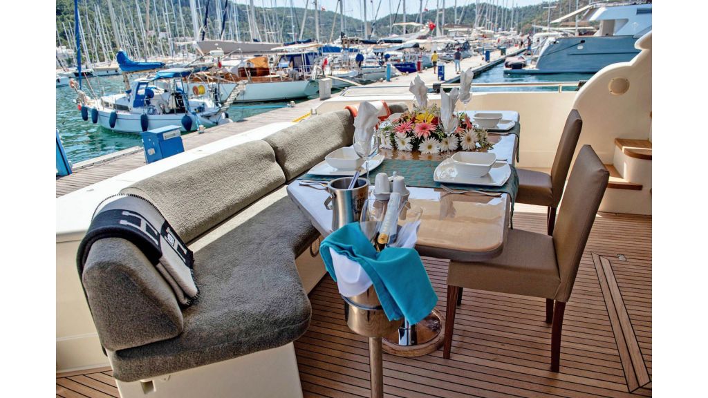 Hurrem Luxury Motor Yacht (18)