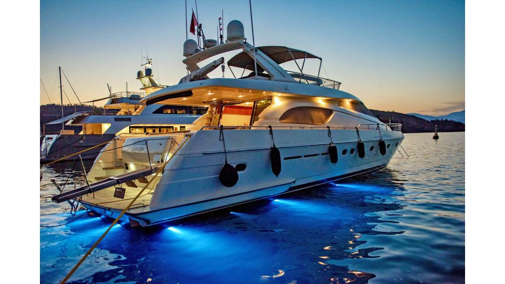 Hurrem Luxury Motor Yacht (9)