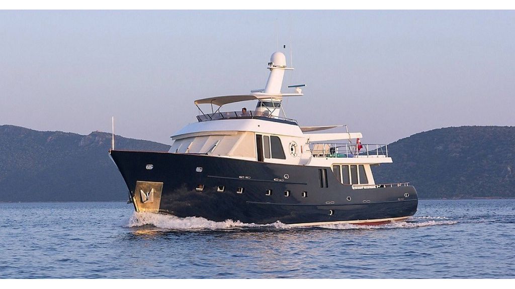 23m Explorer Yacht (4)