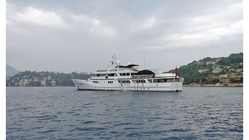 53m Motor Yacht (11)