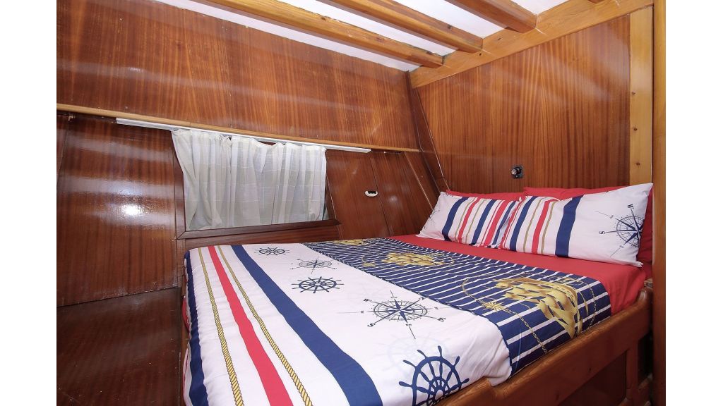 8 Cabins Transom Gulet (34)