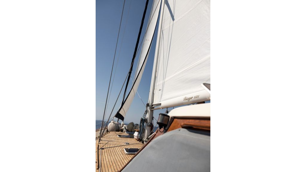 Laminated Sailing Yacht (26)