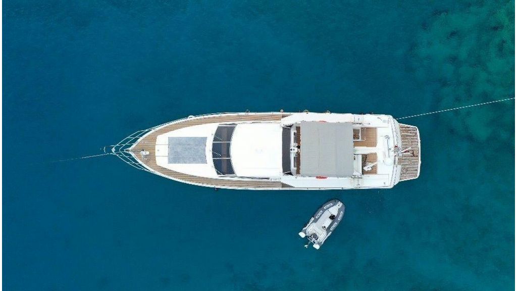Technema 70 ft Motor Yacht (9)
