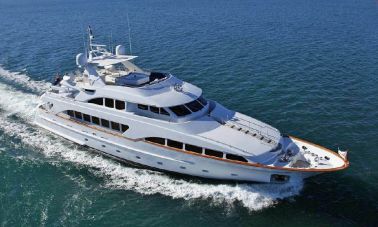 Benetti 115 Classic