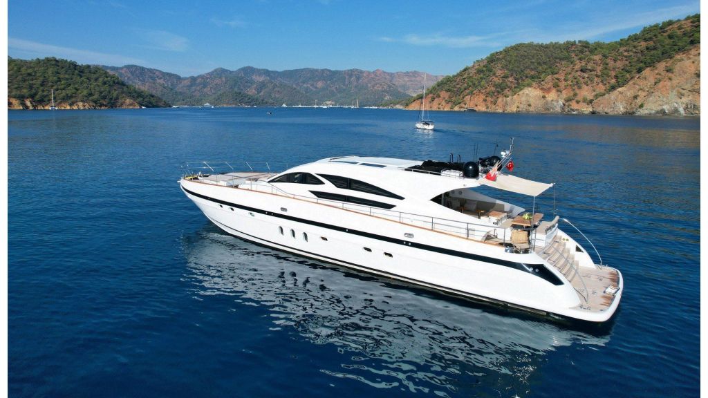 Jaguar 92 Motor Yacht 2 (25)