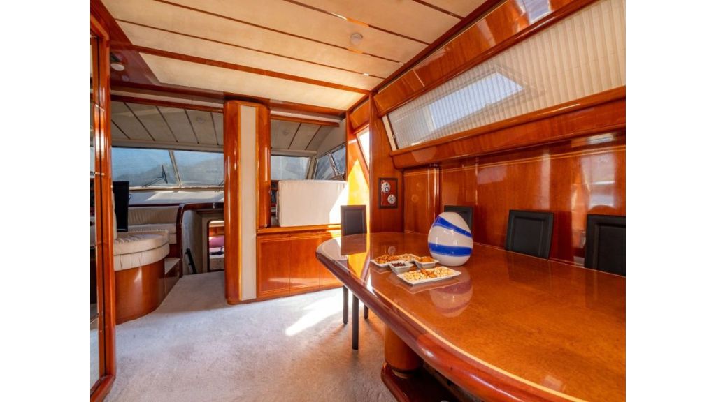 my-mio-amore-yacht-charter (9)