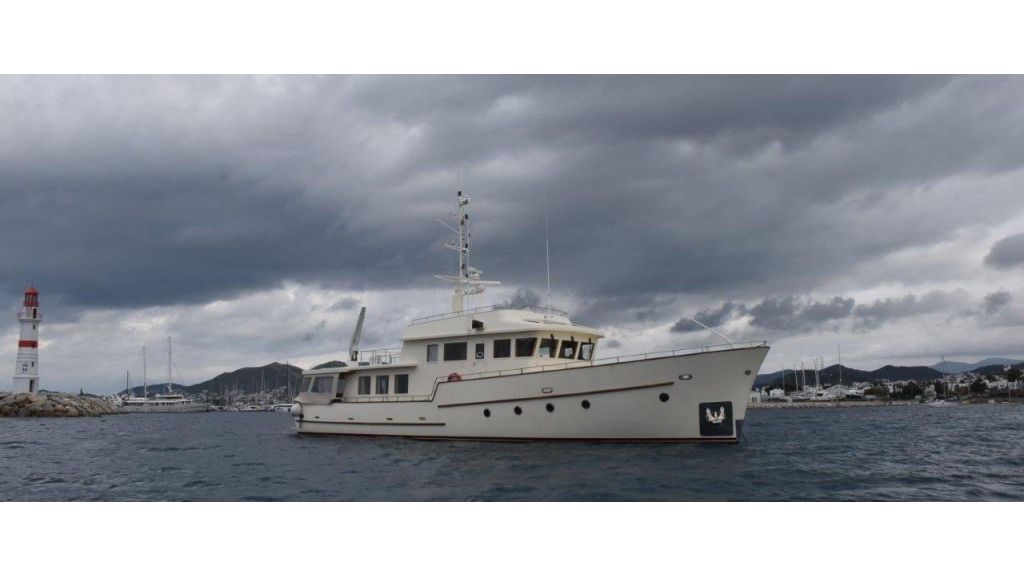 steel-trawler-yacht-for-sale (6)-master-2
