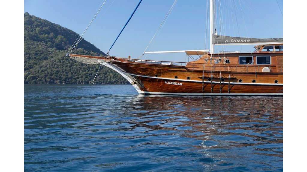 Gulet A. Candan(005)