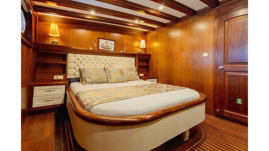 Gulet A. Candan(018)