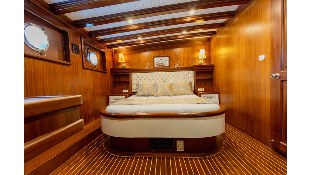 Gulet A. Candan(019)