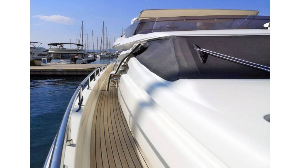 ferretti 731 (25)