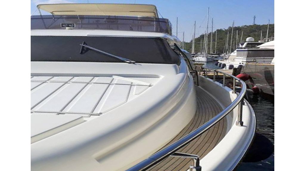 ferretti 731 (26)