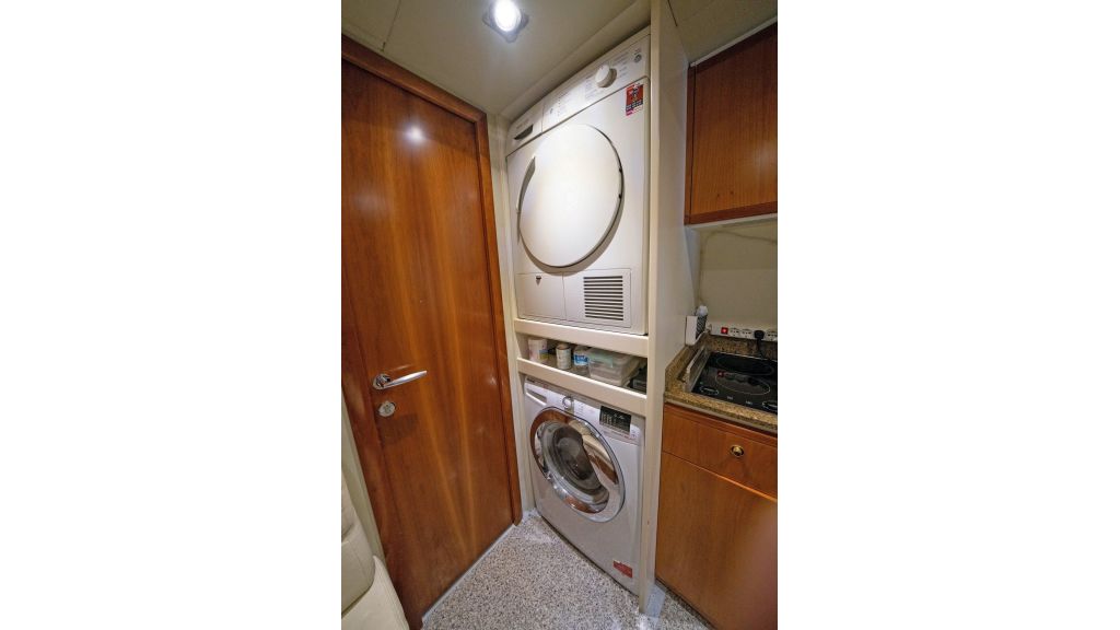 Ferretti 881 2 (78)