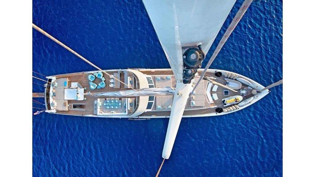 33m Steel Yacht (2)