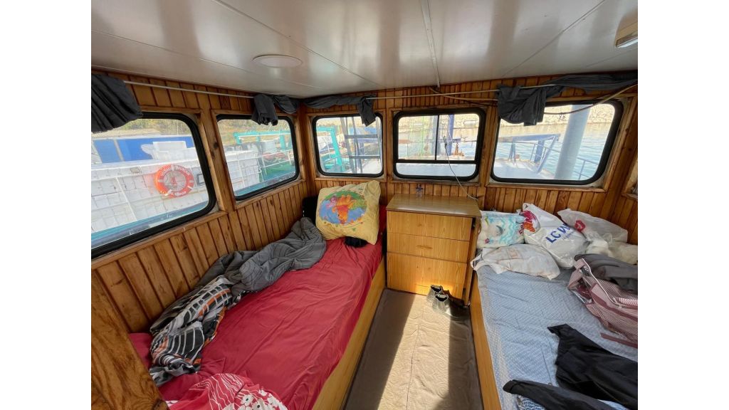 19 Steel Fishing Vessel