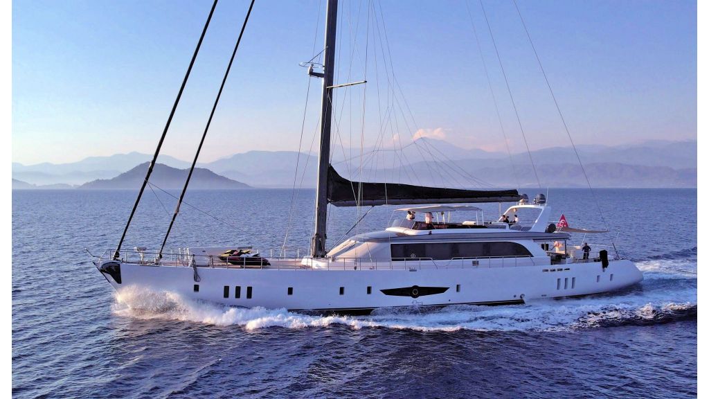 New Style Sailing Yacht (15)