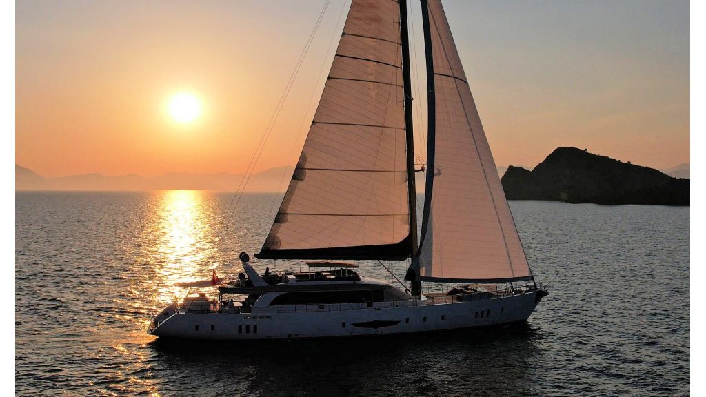 New Style Sailing Yacht (21)