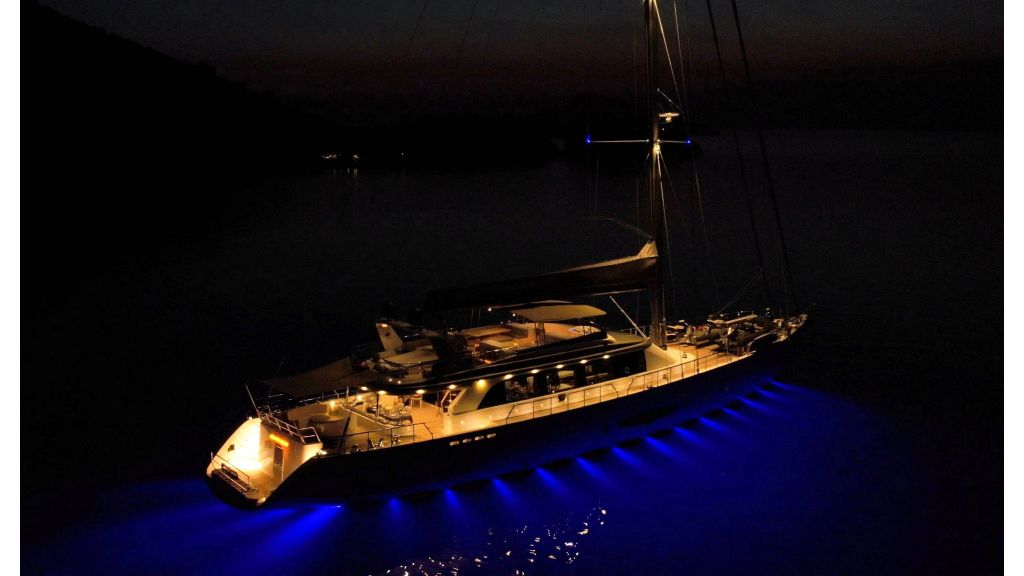New Style Sailing Yacht (28)