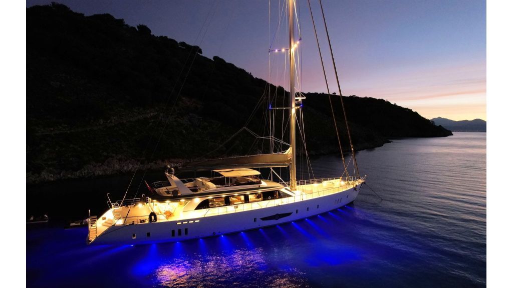 New Style Sailing Yacht (34)