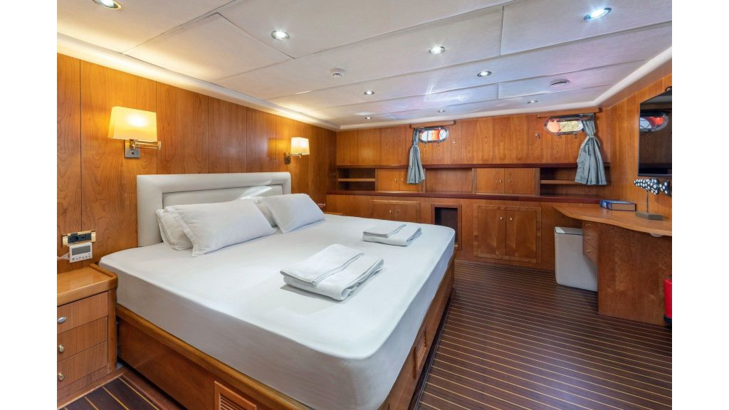 Five Cabins Gulet for Sale (27)