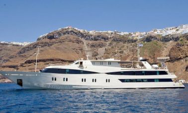 Harmony V Motor Yacht