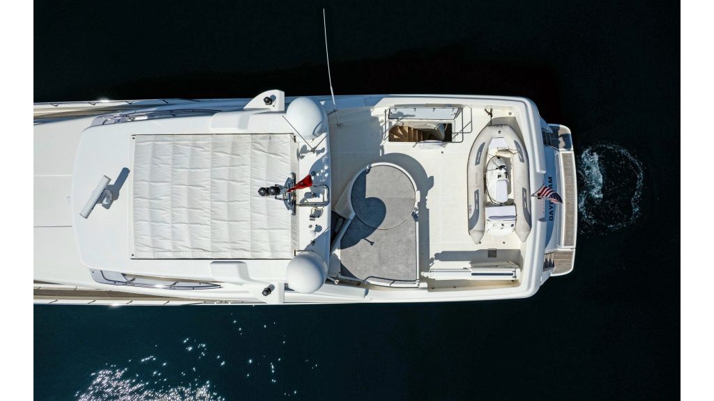 Ferretti 810 (12)