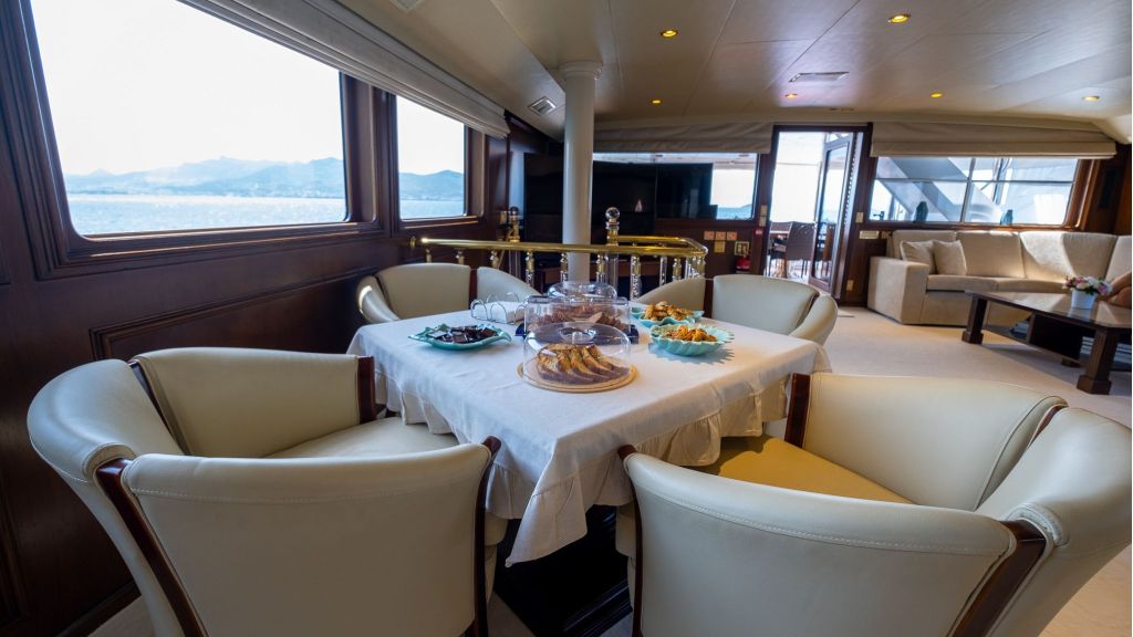 Mary Motor Yacht (25)