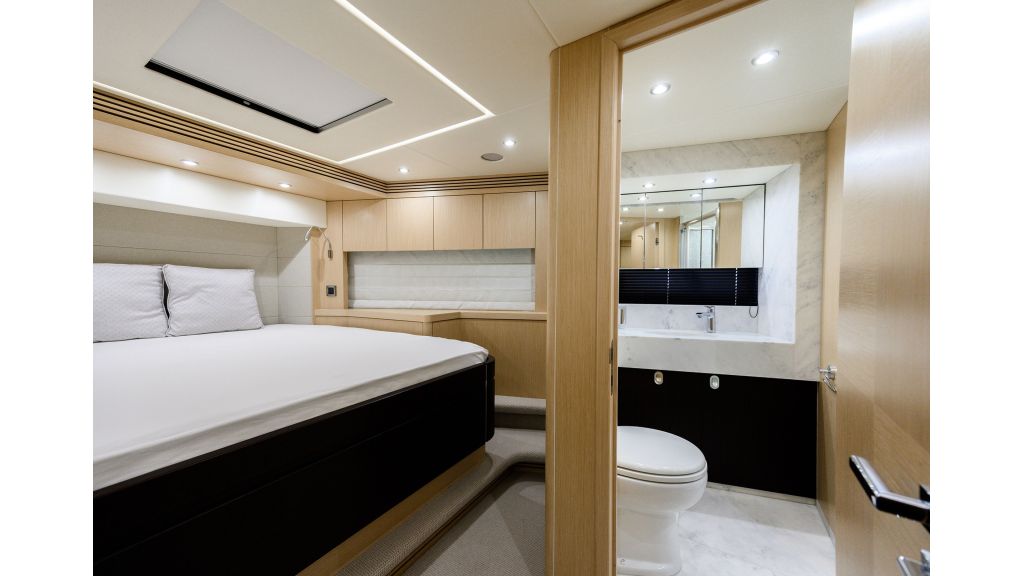 Sunseeker 75 Motor Yacht (11)