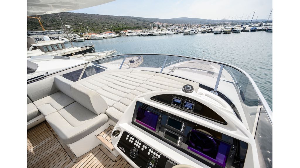 Sunseeker 75 Motor Yacht (26)