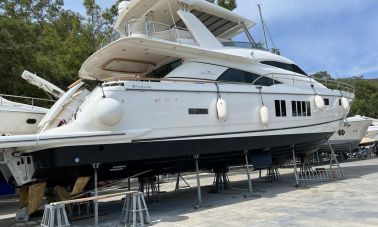 Fairline Squadron 78 (02)