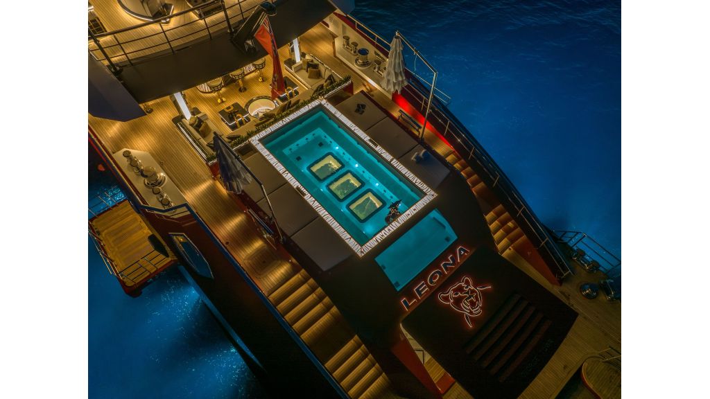 Leona Super Yacht (026)
