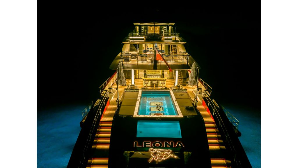 Leona Super Yacht (028)