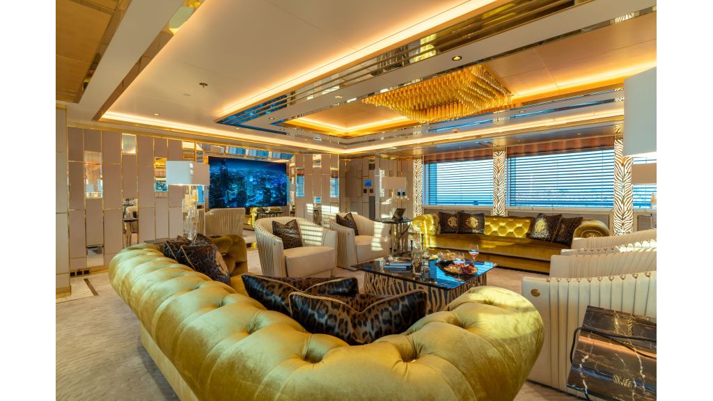 Leona Super Yacht (056)