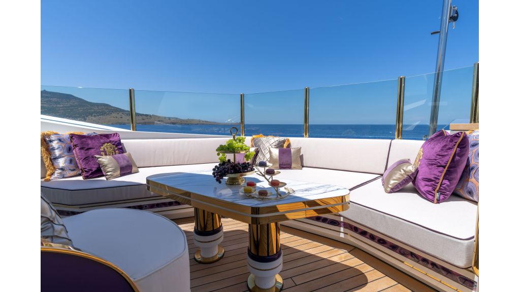 Leona Super Yacht (059)