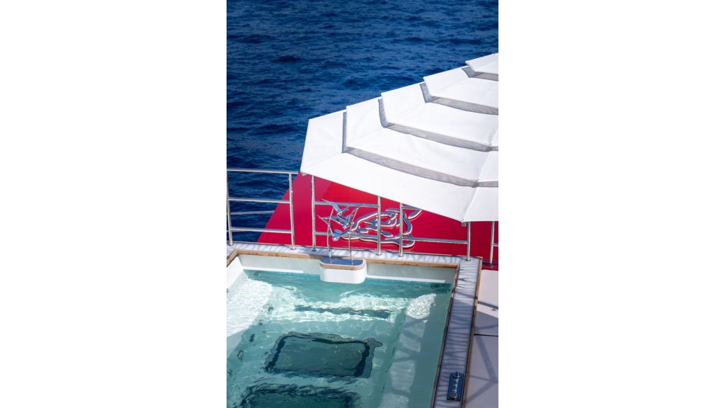 Leona Super Yacht (068)
