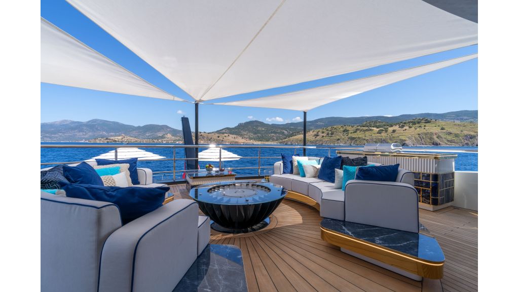 Leona Super Yacht (100)