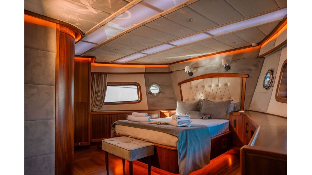 Oggusto Trawler (508)