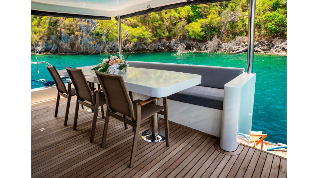 Oggusto Trawler (533)