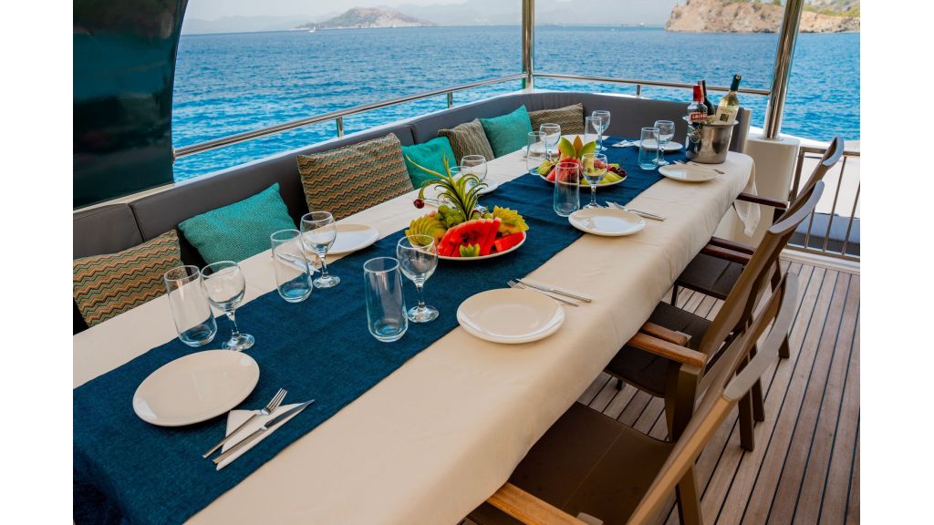 Oggusto Trawler (535)