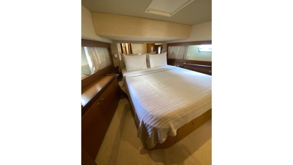 Ferretti 681 (27)