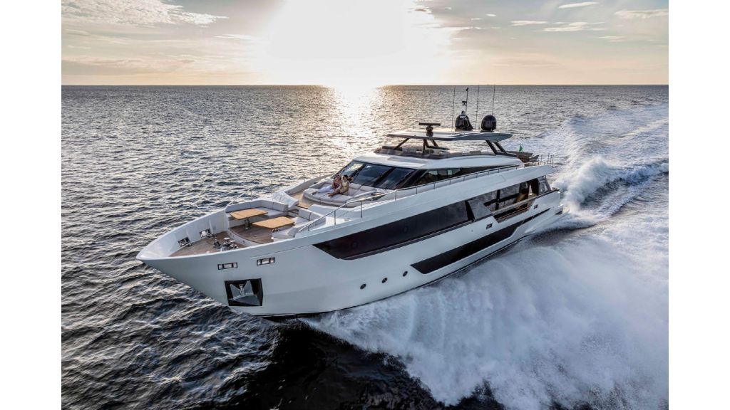 Spica Motor Yacht (05)