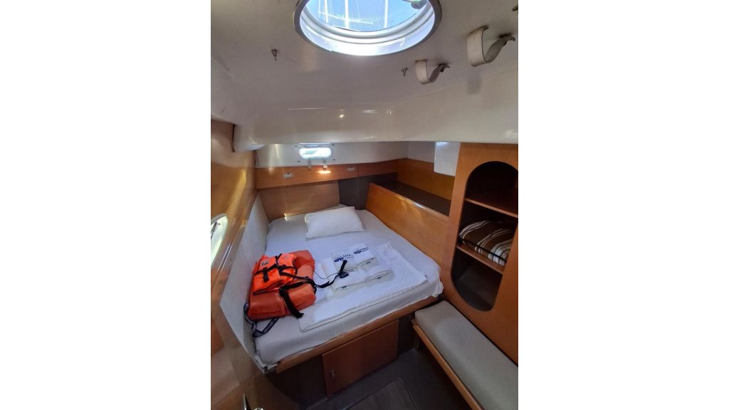 Fountaine Pajot 40 Catamaran (038)