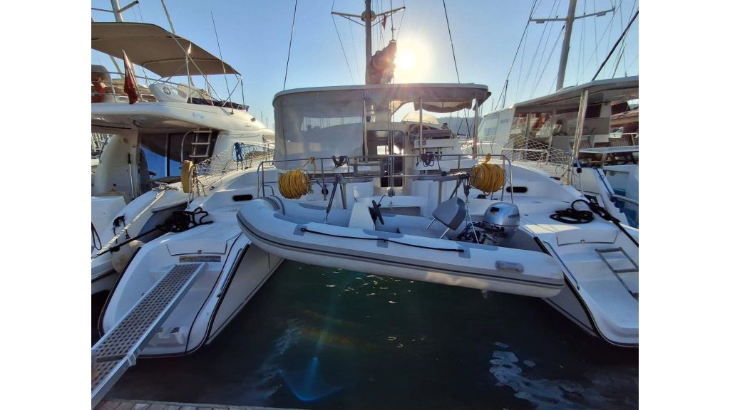 Fountaine Pajot 40 Catamaran (071)