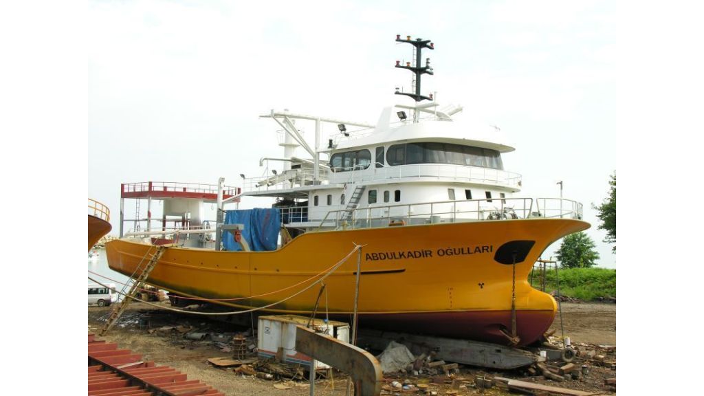 43m Fishing Trawler (024)