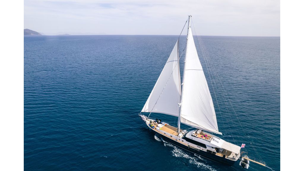 good life sailing yacht (004)