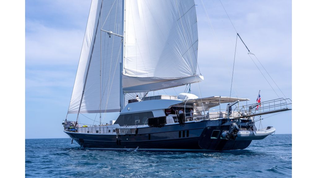 good life sailing yacht (006) master