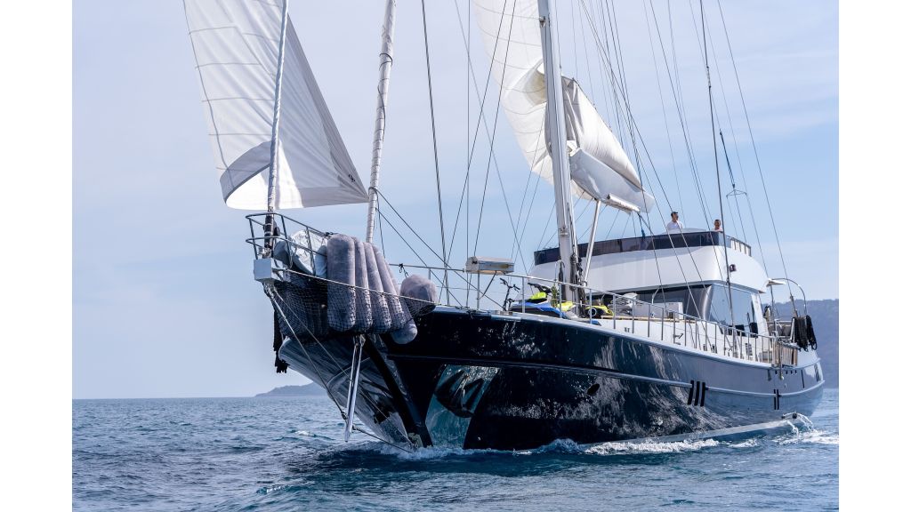 good life sailing yacht (007) master