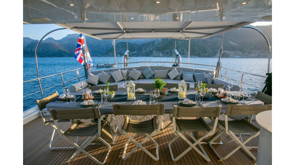 good life sailing yacht (013)