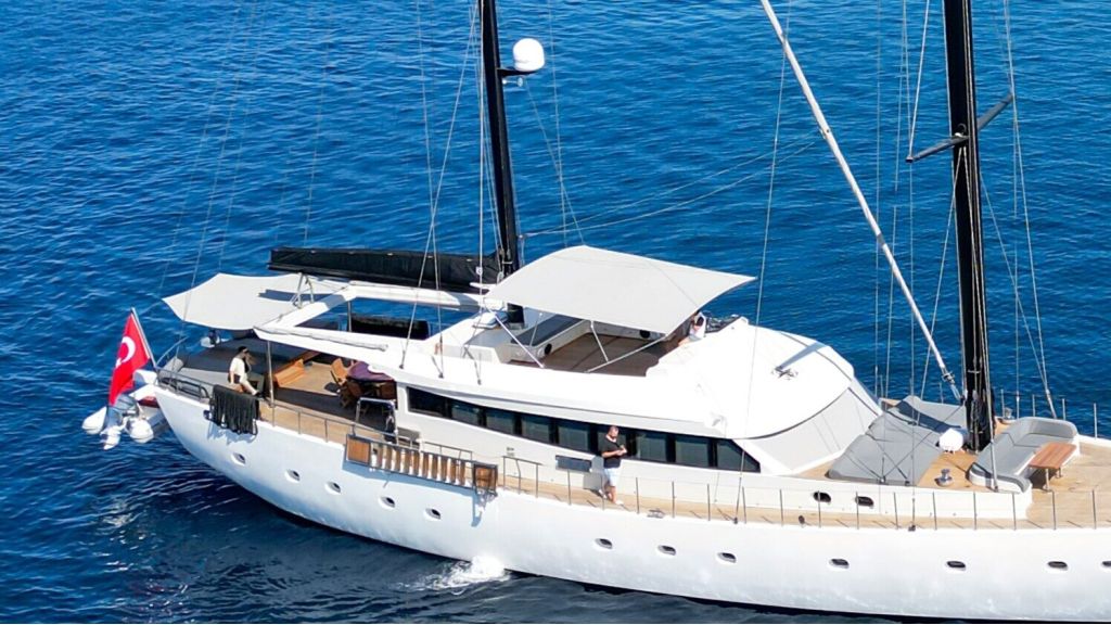 sureyya sailing yacht (008)